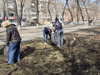 Коллектив Контрольно-счетной палаты принял участие в весеннем субботнике